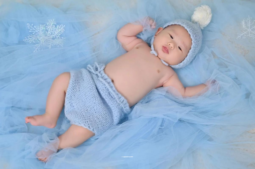 丹东宝宝脚热怎么回事