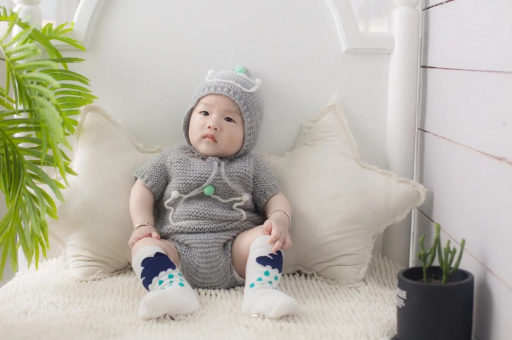 丹东宝宝眼窝发青